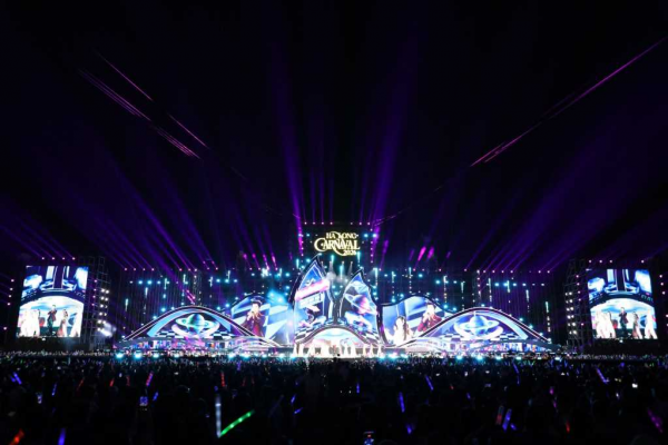 Carnaval Hạ Long 2026 - Vũ điệu của ánh sáng và sắc màu bên bờ Vịnh Kỳ quan