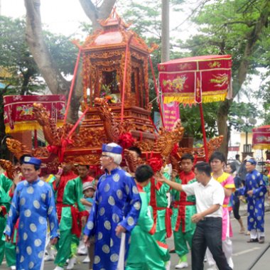 Lễ hội Đền Đức Ông Trần Quốc Nghiễn: Hành trình tìm về cội nguồn tâm linh tại Hạ Long