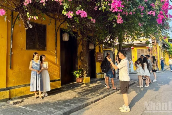 Xu hướng du lịch người Việt 2026: Ưu tiên sự tiện lợi và trải nghiệm lưu trú đa dạng