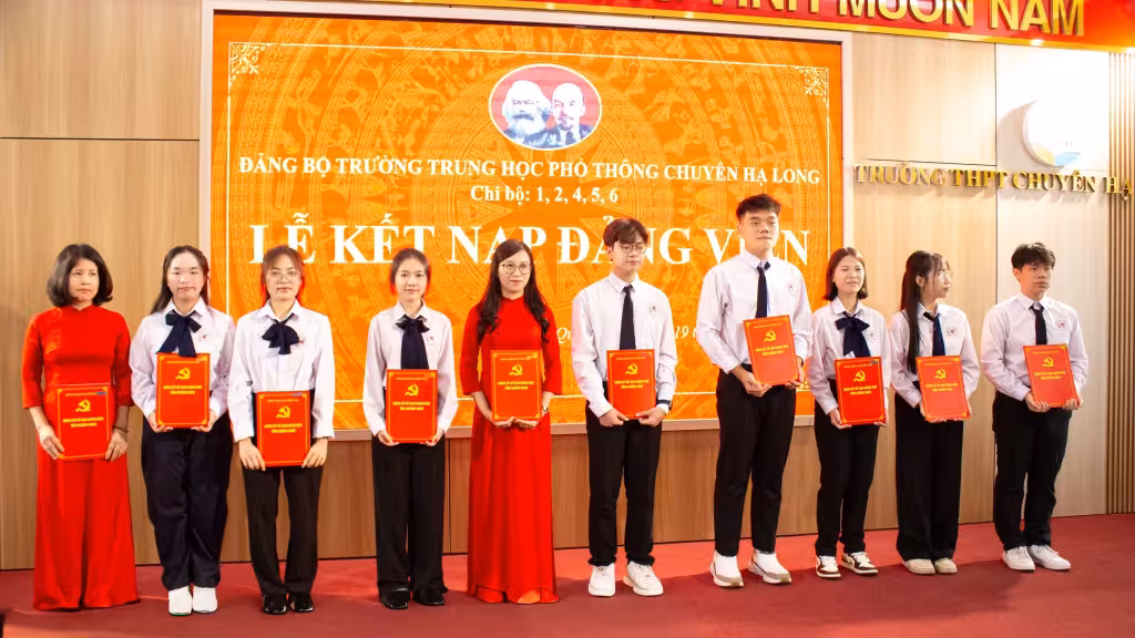 Phản bác luận điệu xuyên tạc: Thanh niên Quảng Ninh với lý tưởng cống hiến