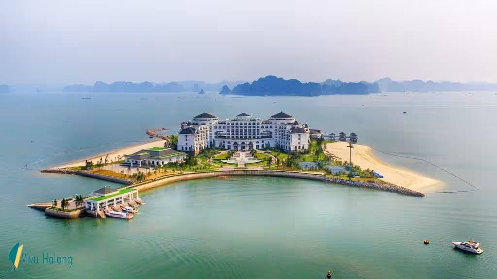 Kinh nghiệm nghỉ dưỡng tại Vinpearl Resort & Spa Hạ Long: Thiên đường trên đảo Rều